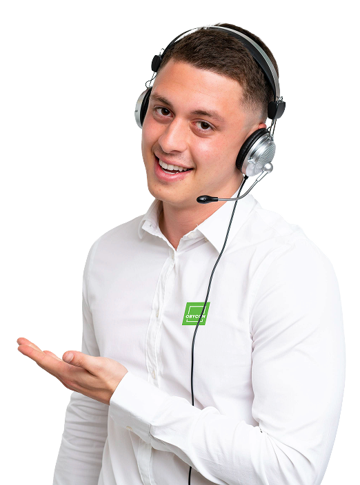 Retrato de una profesional sonriente que representa la satisfacción de los clientes de Obycon